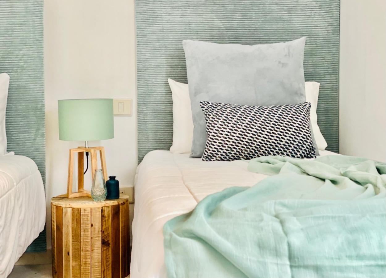 Canaryislandshost L Surfer Apartment Famara